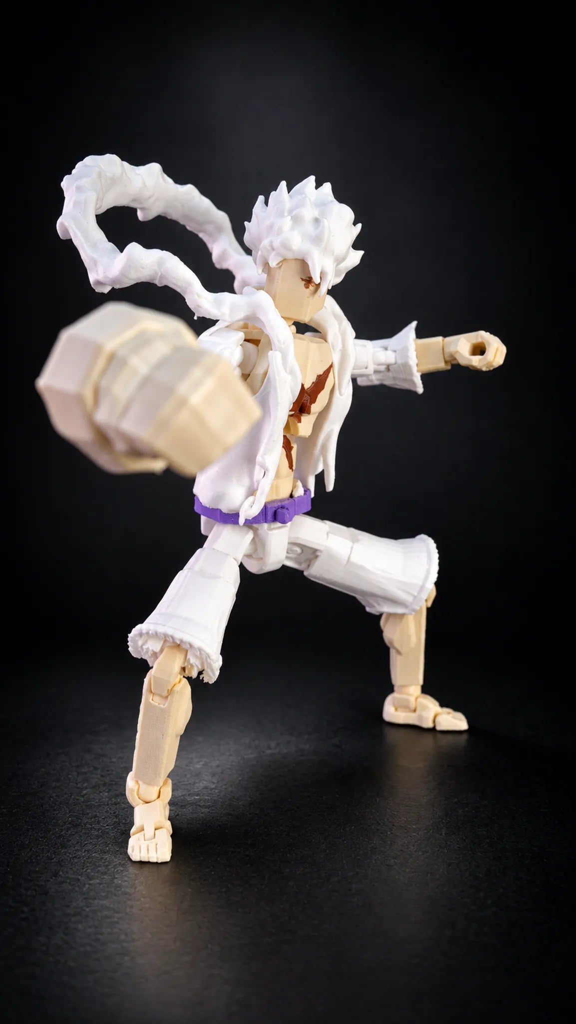Dummy 13 Capitán Pirata 5ta Marcha figura articulada en pose de acción
