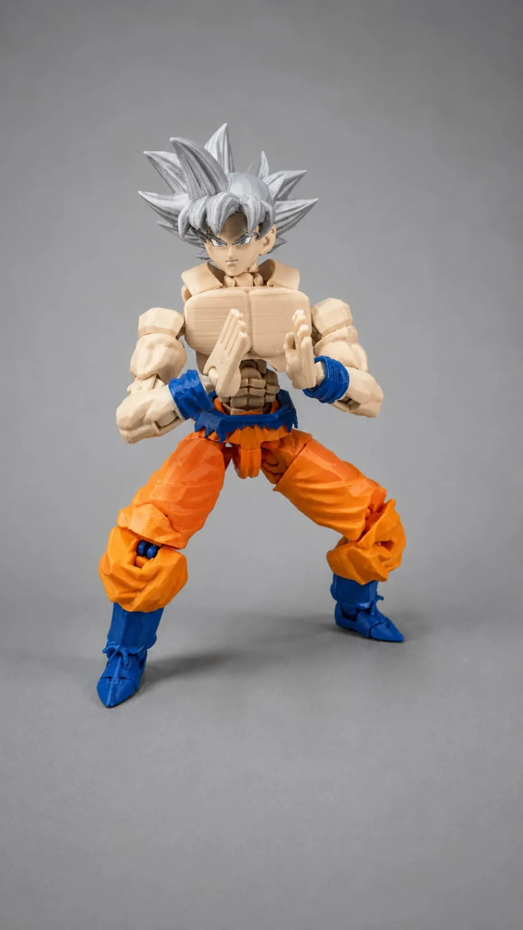 Dummy 13 Guerrero Legendario como regalo geek anime
