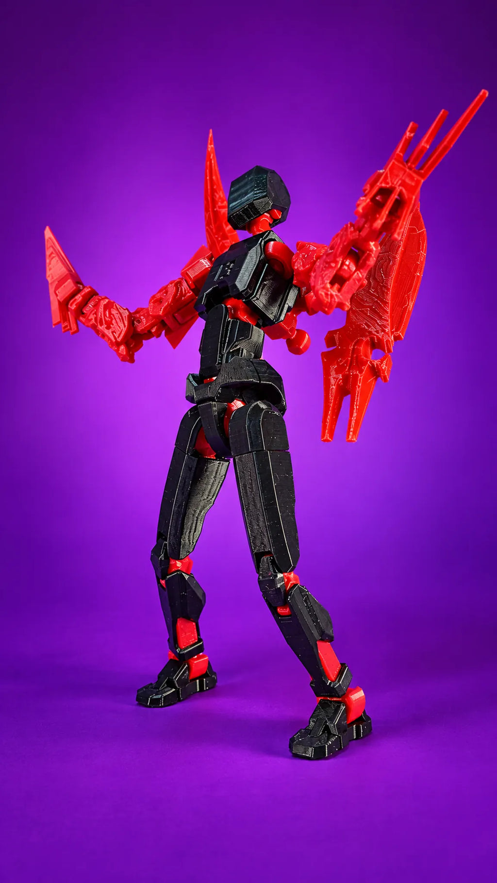 Titán 13 El Tártaro figura articulada con alas rojas